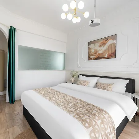 Lsles Designer River View B&B-2