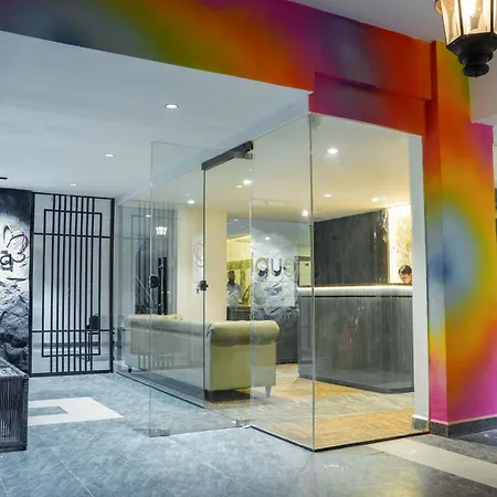 Hotel Euphoria Airport Zone-2