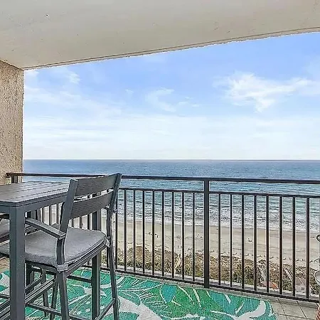 Coastal Comfort Your Perfect Beachfront Getaway-3
