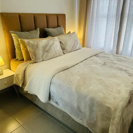 Calm & Cozy Apartment-3