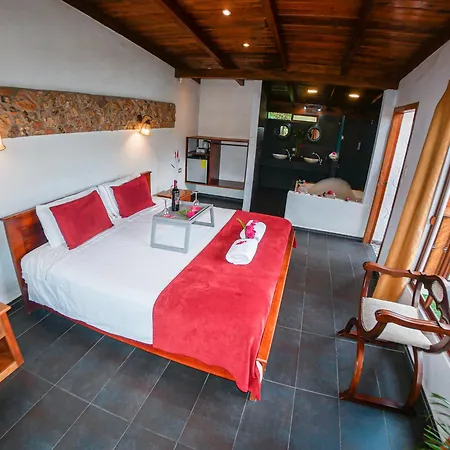 Coffee Lodge Cristal Glamping & Spa-2