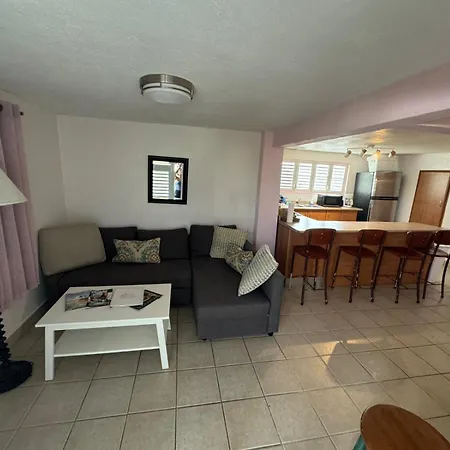 Villa Coral Guesthouse-3