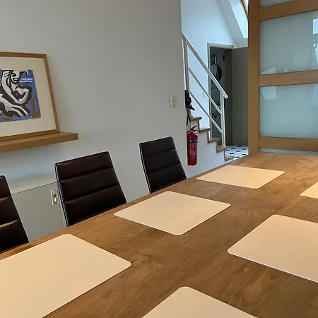 Penthouse De Vaughan -Luxe Appartement Met Zeezicht-2