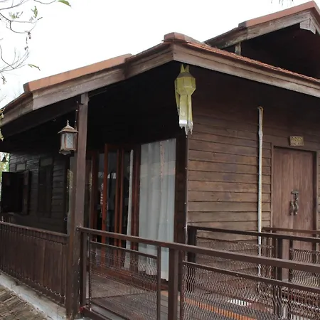 Capital O 75421 Baan Singkham Boutique Resort-2