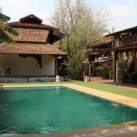 Capital O 75421 Baan Singkham Boutique Resort-3