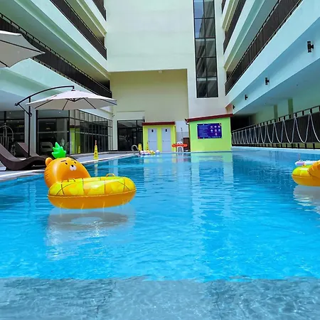 The Glory Hotel-2