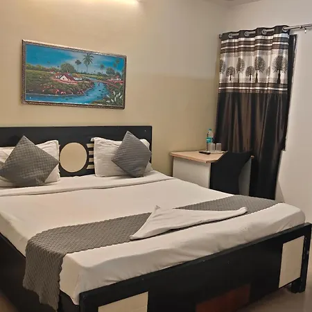 Prime Hotel - 2 Mins From Durgabai Deshmukh South Campus Metro-2