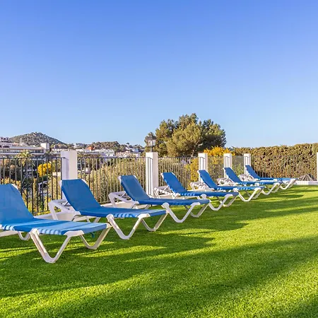 Aparthotel Holiday Center-2