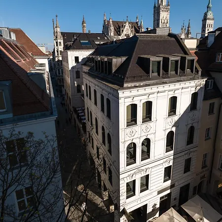 Do & Co Hotel Muenchen-3