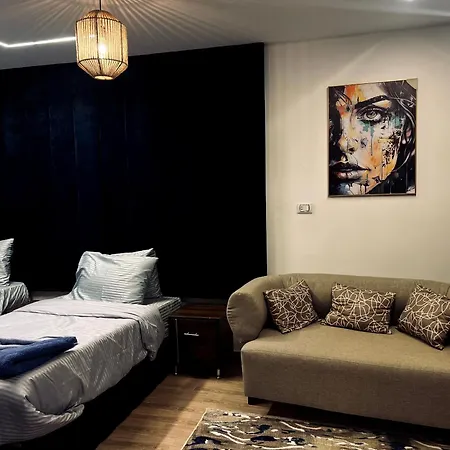 Grand Pyramids Inn-3