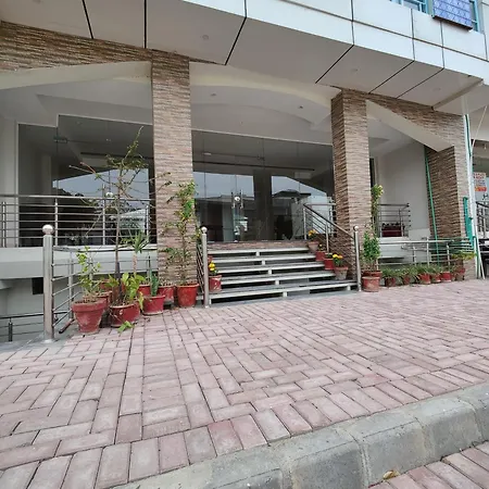 Airport Transit Lodge-2