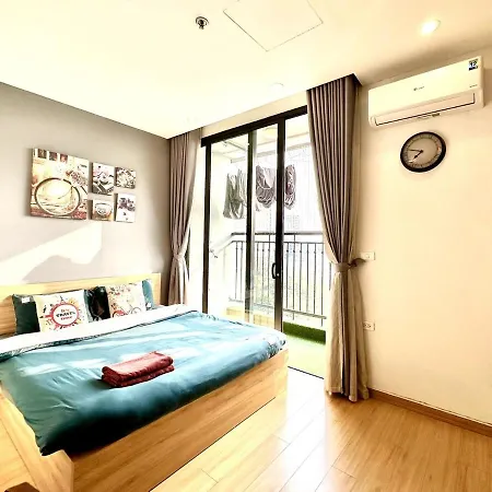 Deluxe Studio Apt In Vinhomes Green Bay With Swimming Pools, Gym And Outdoor Sports-2