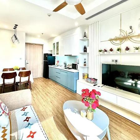 Delux Two Bedroom Apartment In Vinhomes Green Bay Near Marriott And Keangnam-2