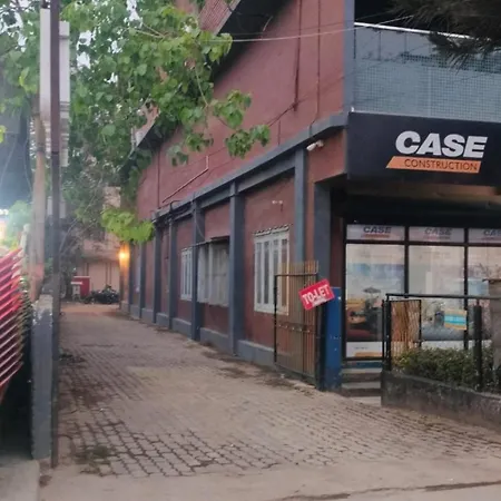 Expressway Minimalist Beltola - Hostel-2