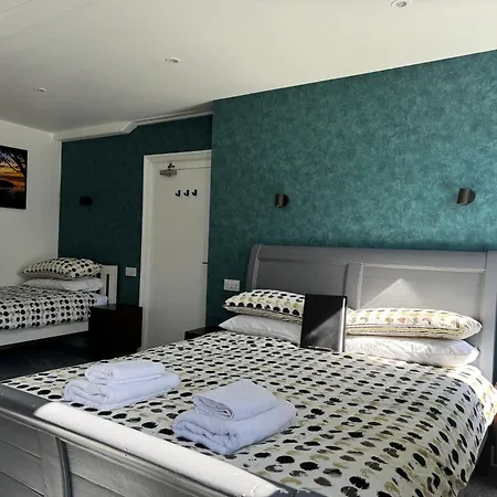 St Georges Guest House-2