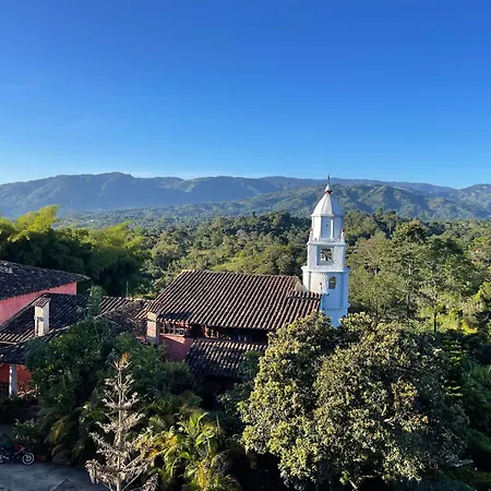 Monasterio San Agustin, Colombia-3
