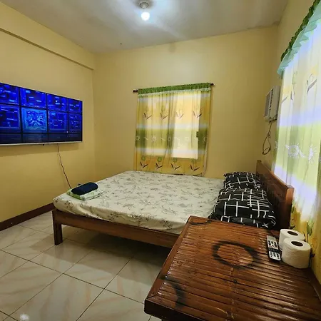Larosa Hostel Puerto Princesa-2