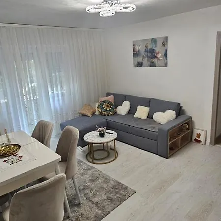 Apart Calugareni 9 Oradea-3