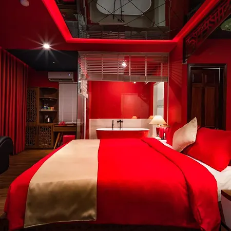 Chiic House 4 - Khach San Tinh Yeu-2