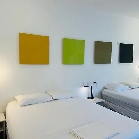 Freelance Hostel-2