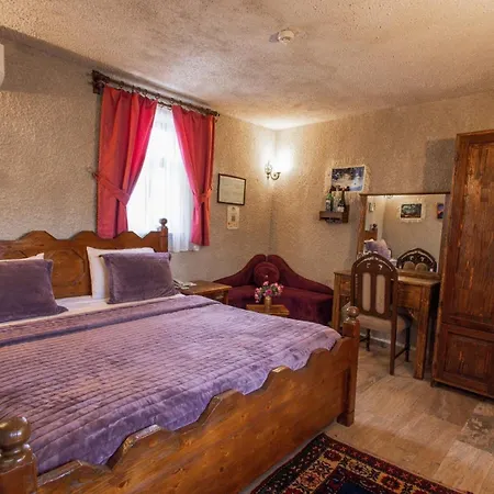 Maccan Cave Hotel-3