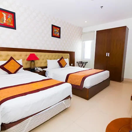 Boss Hotel-2