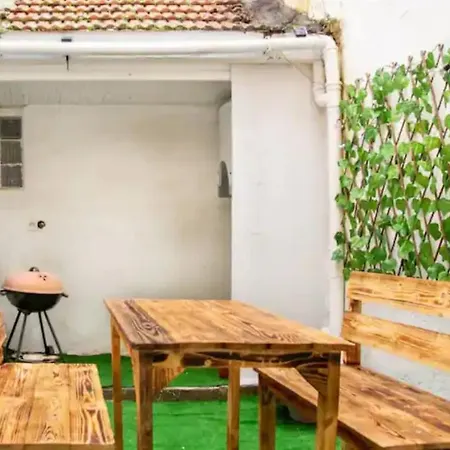 Historical Detached House In The Center-2