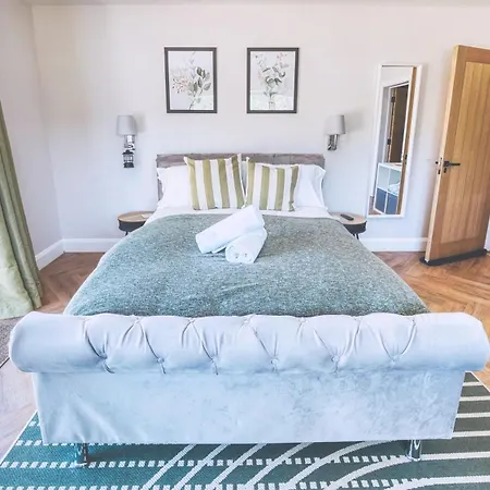 York Cottage House & Spa-2