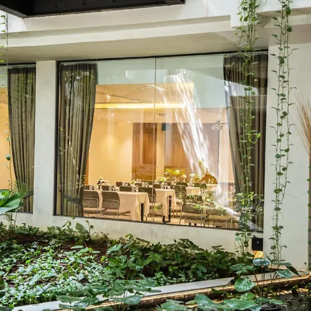 Baitong Hotel & Resort Phnom Penh-2