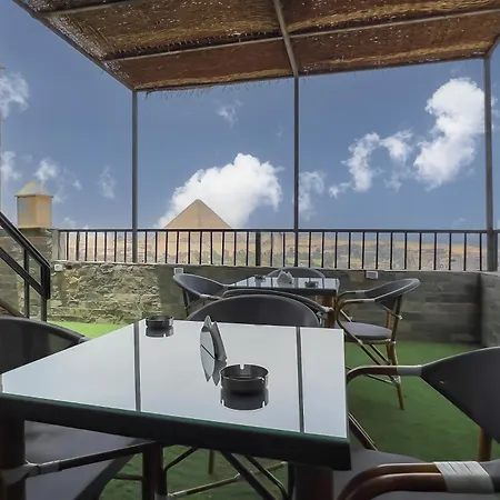 Pyramids Tower Inn-2