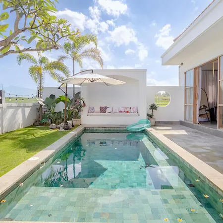 Cantik Maria- Family Pool Villa With Rice Field Views&Spacious Patio-3