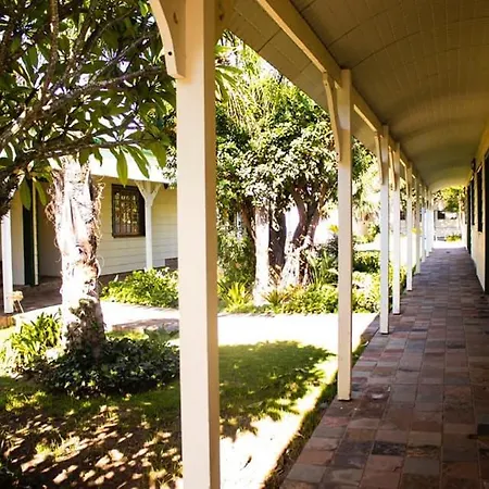 Victoria And Alfred Guest House-3