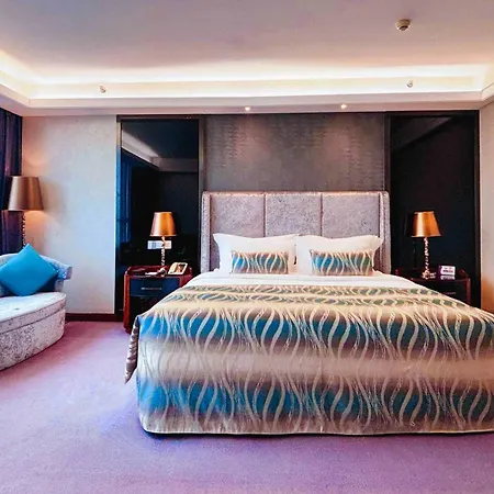 Sentosa Hotel Shenzhen Feicui Branch, Enjoy Tropical Swimming Pools And High-Class Fitness Club-2
