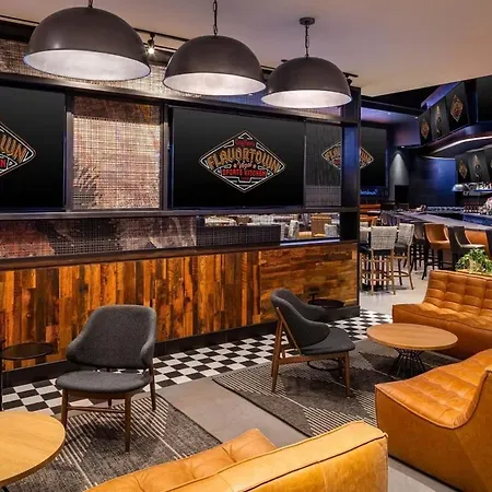 Horseshoe Las Vegas By Suiteness-3