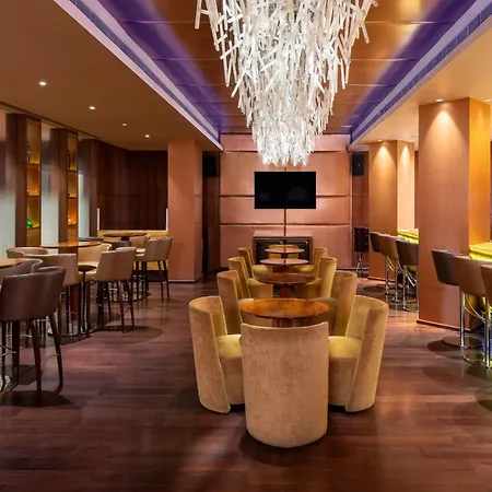 Vivanta Ernakulam, Marine Drive-2