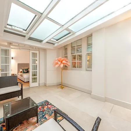 250 Sqm Mega Mansion-3