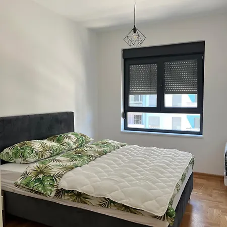 Ambient Apartman-2