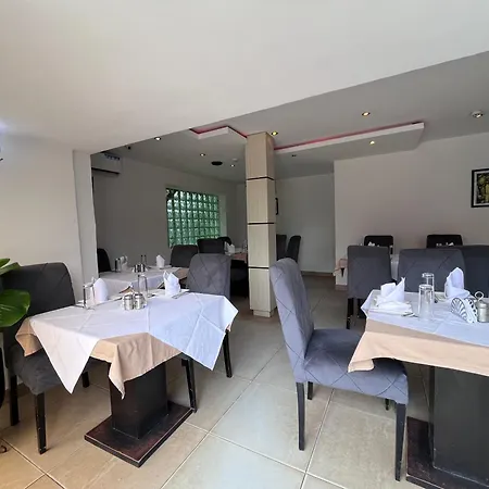 Blackwood Hotels-2