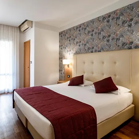Hotel Accademia-3