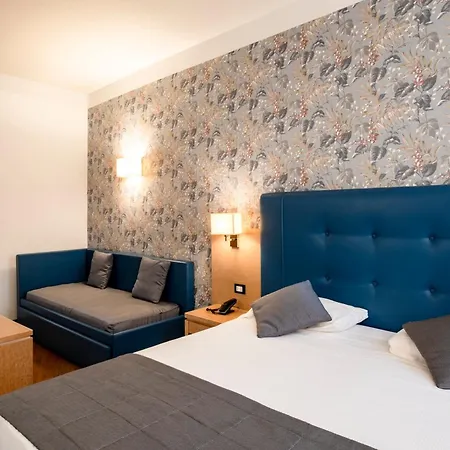 Hotel Accademia-2