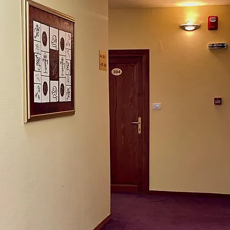 Hotel Lucy Star-2