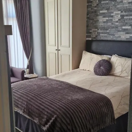 Birch Villa-2