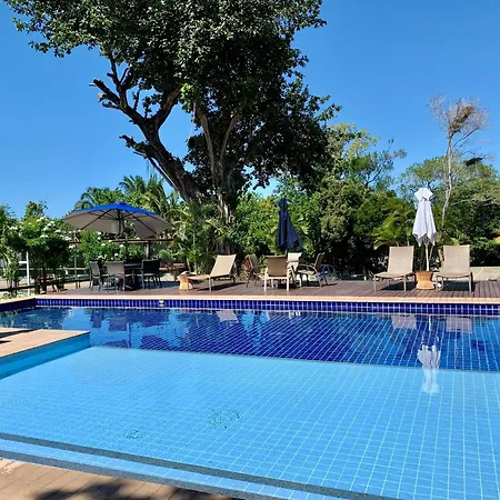 Apartamento Amplo Com Varanda Aconchegante - 10 Min A Pe Da Vila De Praia Do Forte-2