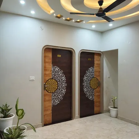 Hotel The Pushparaj-2