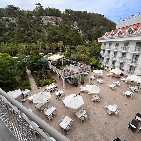 Grand Mir'Amor Hotel&Spa-3