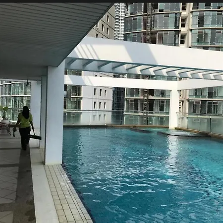 Parkview Family Suite Klcc With Views-2