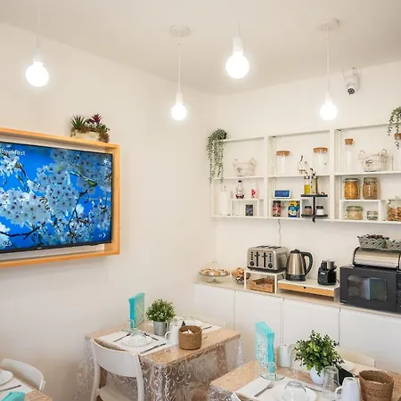 Ciccio Rooms And Breakfast - Self Check-In-3
