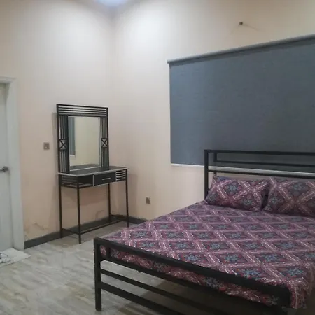 Saya Hostel And Hotel-2