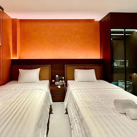 1995S Hostel-3