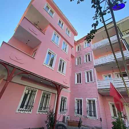 Pembe Koesk Old City Center-3